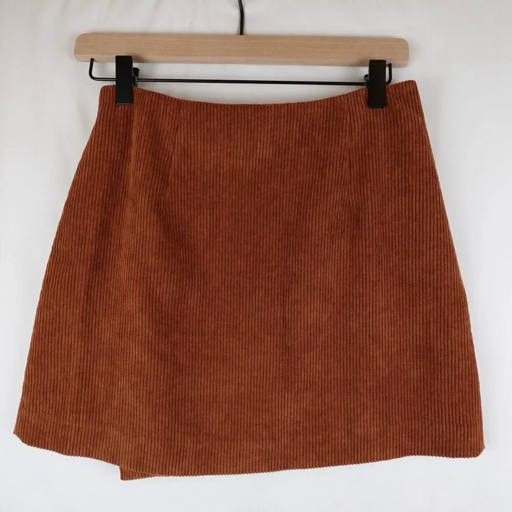 Fashion On Earth Corduroy Skirt Women's Size Small Brown Button Mini Fall Y2K